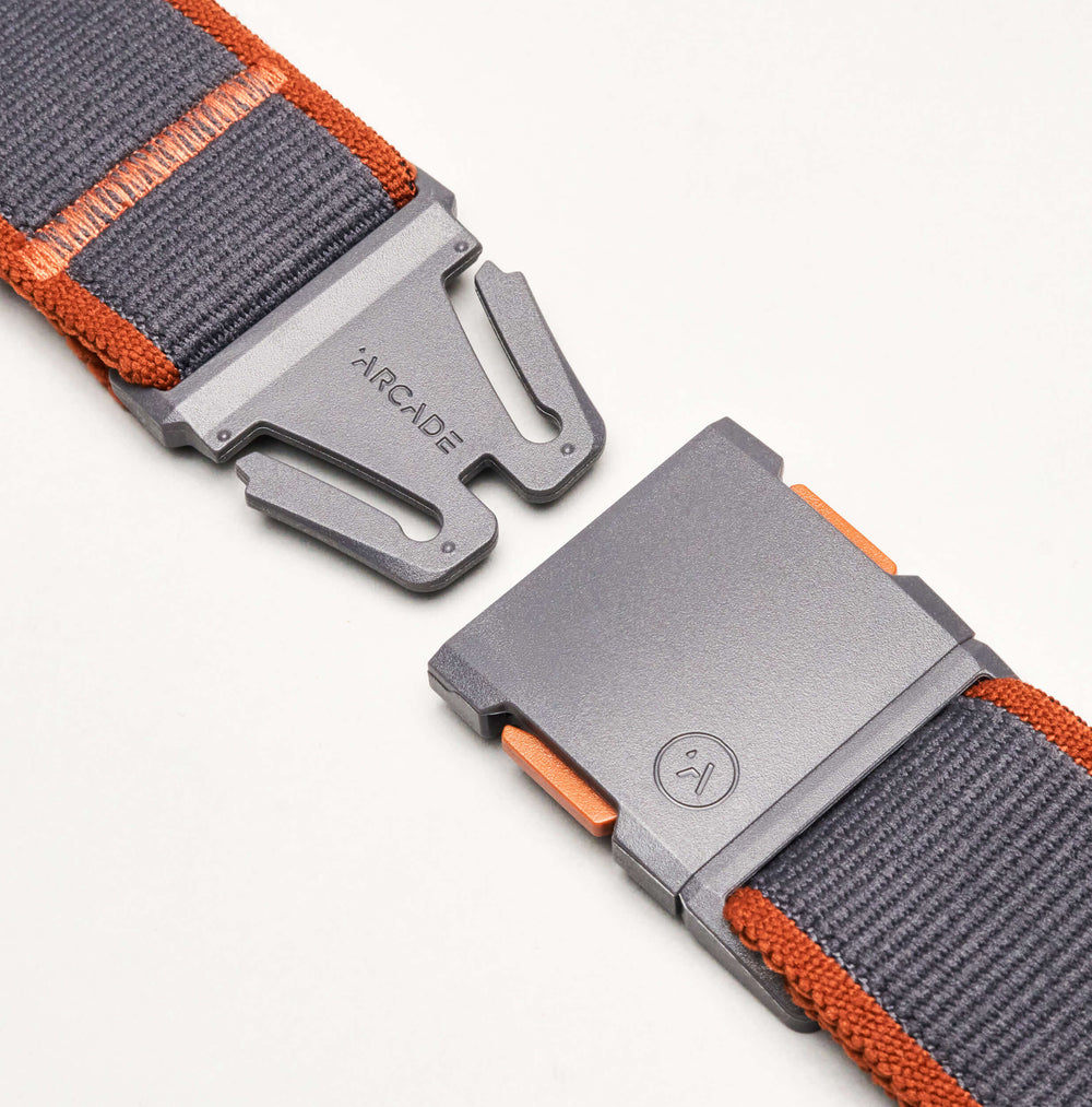Carto Belt in Charcoal Saddle