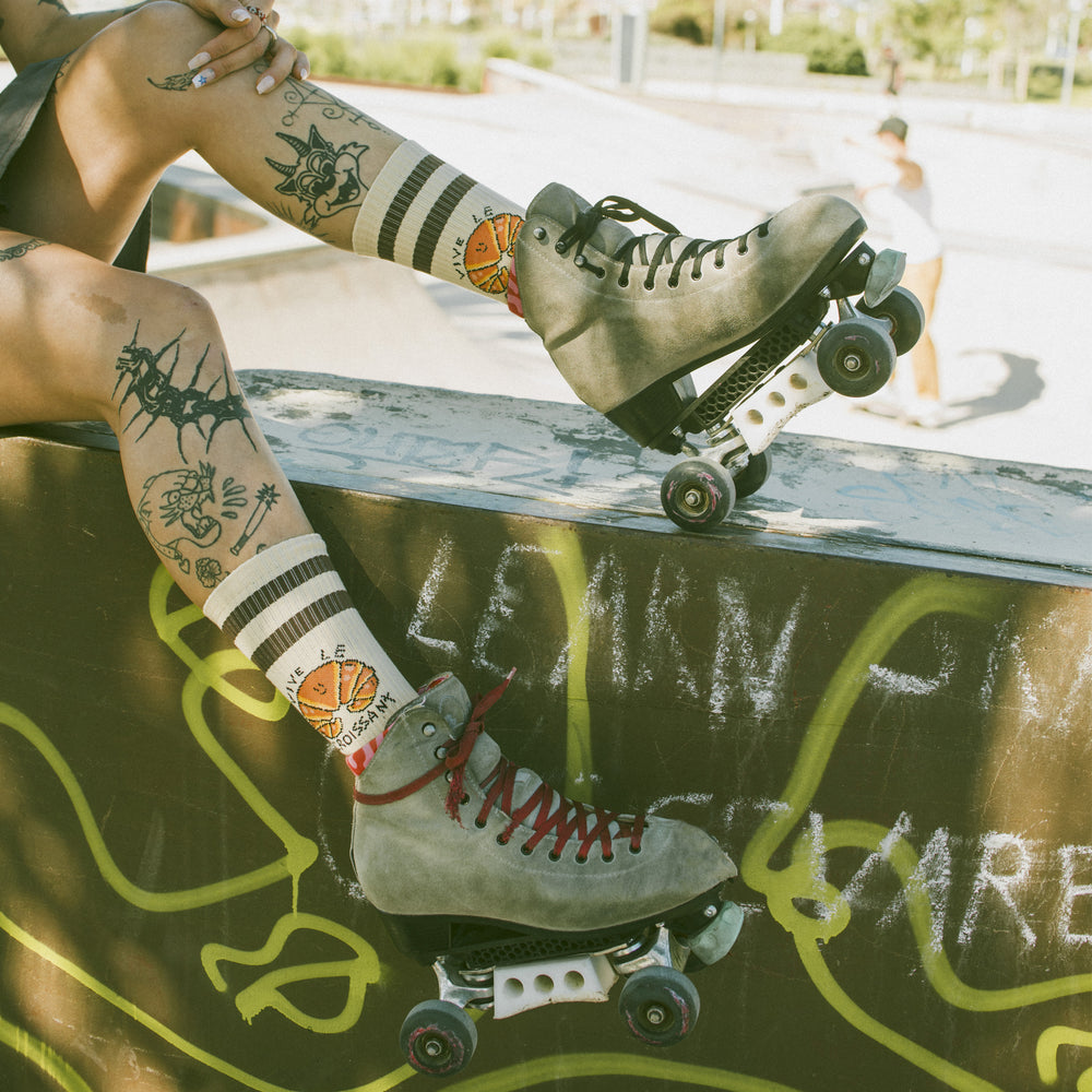 Vive Le Croissant - Mid High